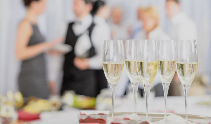 Savoir-vivre – aperitif i jego odpowiednia organizacja      ...